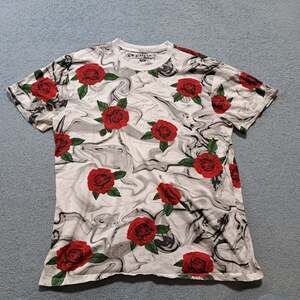 Knickerbocker Vintage Design T Shirt Mens Gray Red Rose Pattern Crew Neck Xl